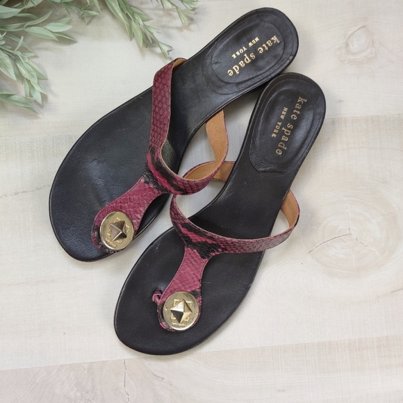 kate spade Shoes - Kate Spade pink snake skin leather thong sandles